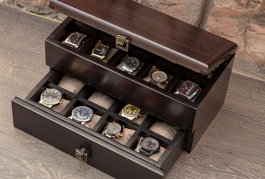 How to Keep Your Luxury Watches Safe?